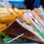 Hutspot met rookworst en spekjes