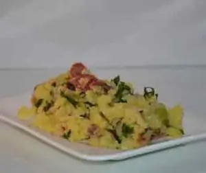 Stamppot rauwe andijvie met spek en salami