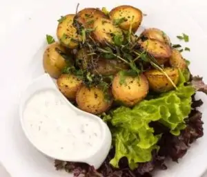 Gebakken aardappelen met kruiden