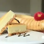 Minipizza met salami