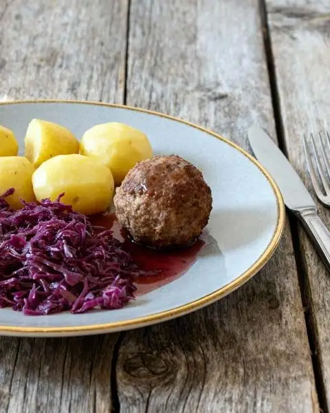 Rode kool met appelstroop en kaneel