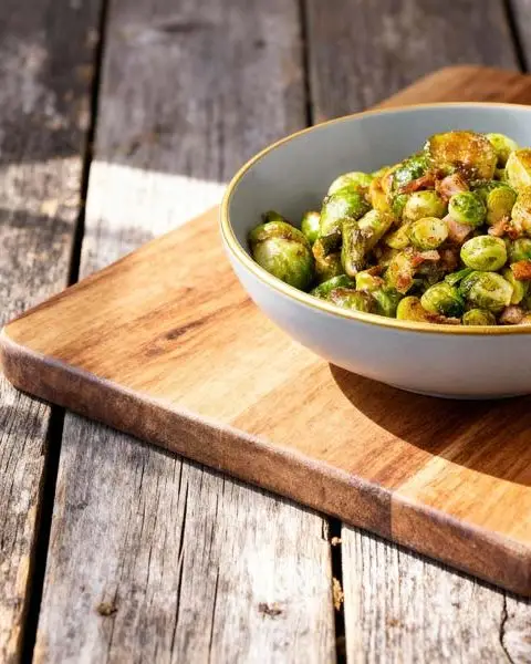 Roergebakken spruitjes