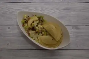 Appel spek salade met ravioli
