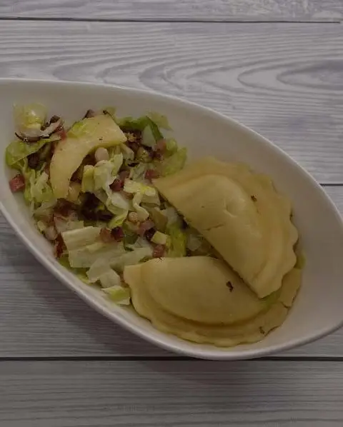 Appel spek salade met ravioli
