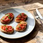 Pasta met tonijn en pesto