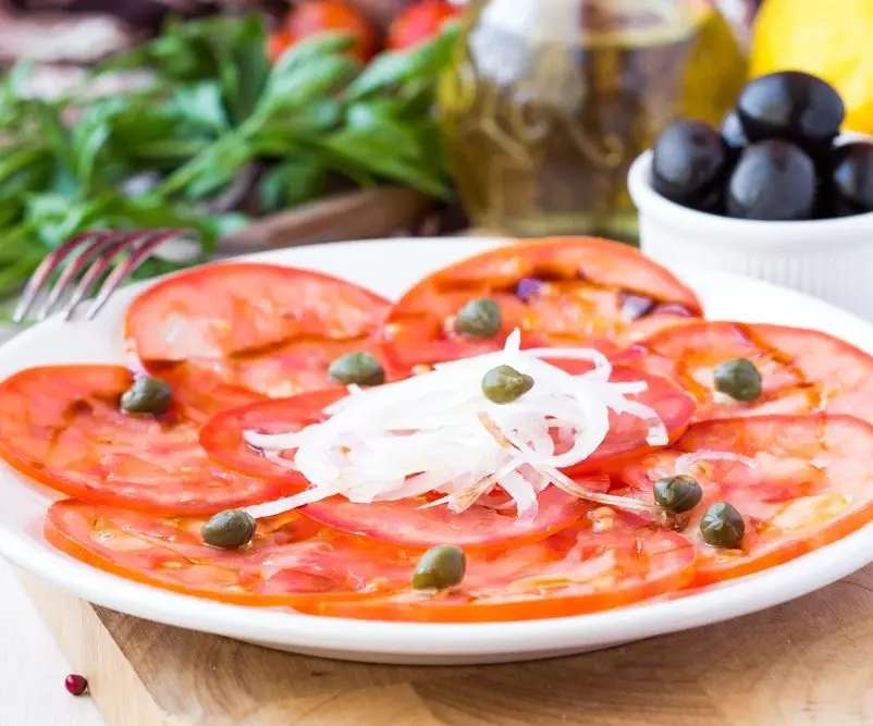 Carpaccio van tomaat
