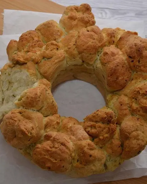 Italiaans plukbrood met pesto