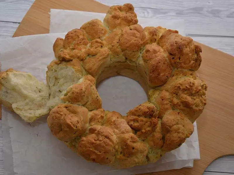 Italiaans plukbrood met pesto