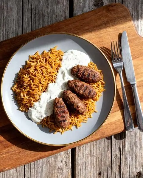 Köfte met Yoghurtsaus