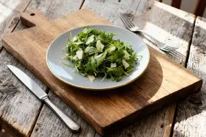 Rucola Parmezaanse kaas salade