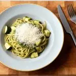 Hamlapje met geroosterde courgette