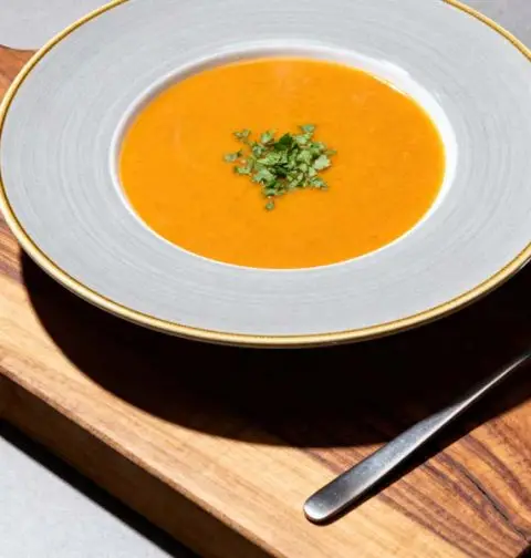 Wortel-gembersoep